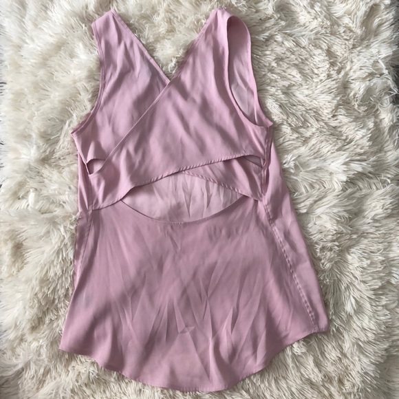 Express - Small - Open Back Tank - Picture 2 of 2